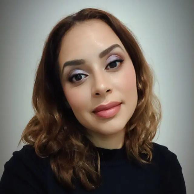 DIANA VALE DE OLIVEIRA TOBIAS